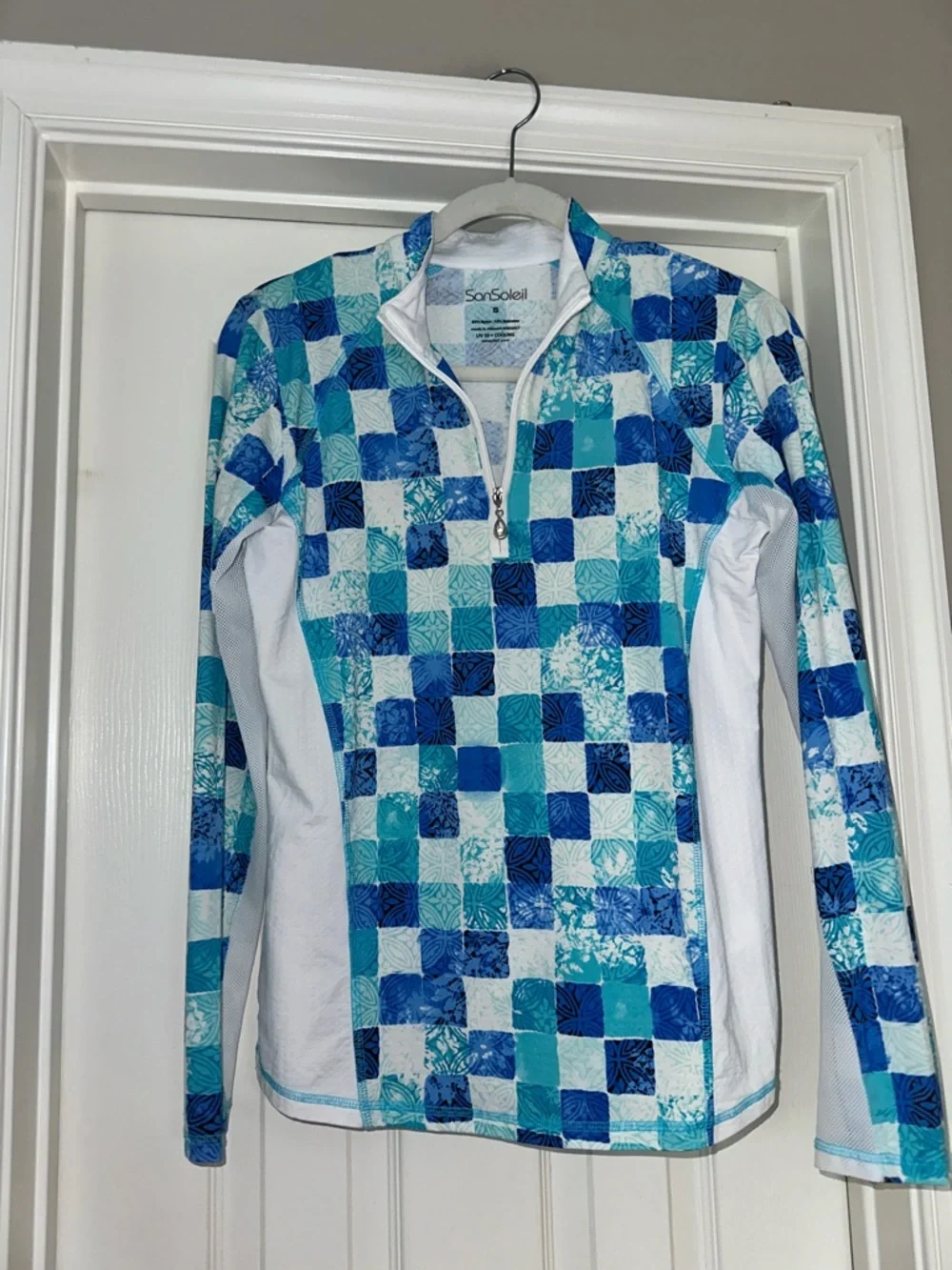 San Soleil 1/4 zip top - Picture 1 of 7